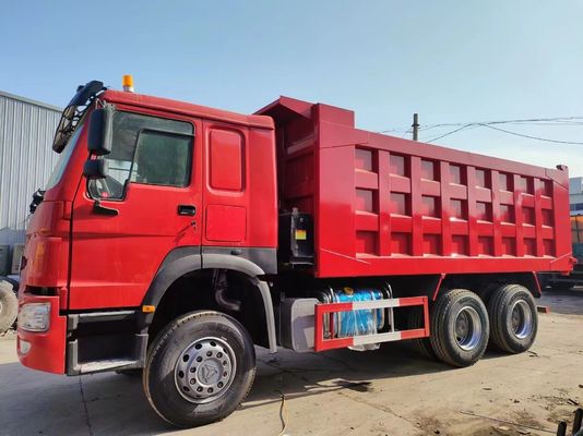 371HP Sinotruk HOWO 6*4 ダンプトラック 10タイヤ ターパートラック 様々な地形に適しています