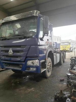 6-8L エンジン容量 トラクタートラック 375HP 6X4 シノ トラクターヘッドトラック