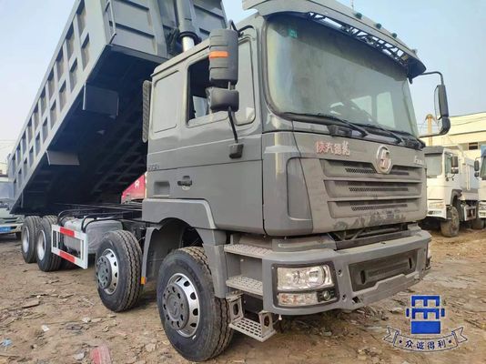 GCC認定 Shacman F3000 8*4 ターピングダンプトラック 6-8L エンジン容量 グレー