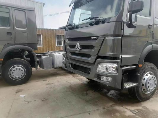 マニュアルトランスミッション グレー シノトラック重型トラック 6*4 トラクタートラック チューブレスタイヤ設計