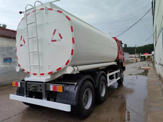 4-6L エンジン容量 シノトラック HOWO 6X4 石油ガスディーゼル用炭素鋼タンカートラック