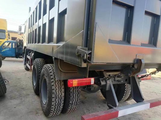 HOWO 6*4 ダンプトラック 中古 10 タイヤ グレー カラー シノトラック 351-450hp 8500*2496*3450 mm