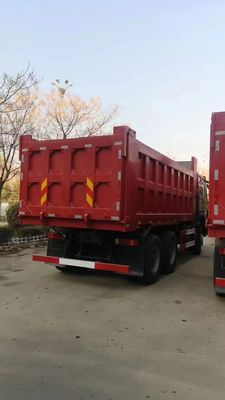 18立方メートルの容量使用 HOWO 6X4 ハイデュティ ダンプ トラック