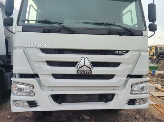 8×4 駆動ホイール ターパー トラック HOWO E7 ダンプ トラック マニュアルトランスミッションタイプ