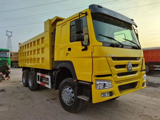 手動トランスミッション Sinotruck HOWO 6*6 重荷用ダンプトラック