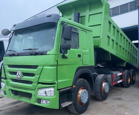 251-350hp マニュアルトランスミッション Sinotruck HOWO 8*4 あなたの要求のためのダンプトラック