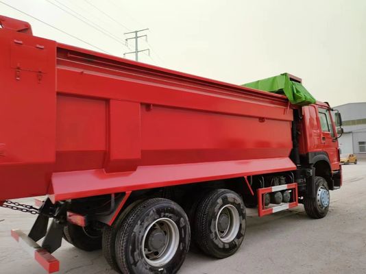 中古 351-450hp Sinotruck HOWO 6*4 放射タイヤ設計のダンプトラック