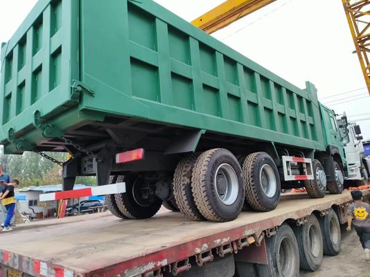 Sinotruk HOWO 371/400/420/380HP 8X4 12ホイラーダンプトラックと使用