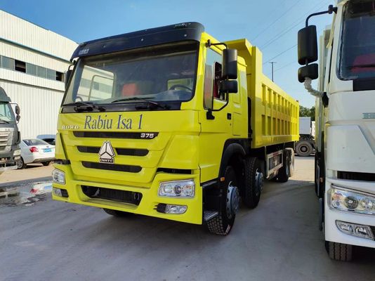 黄色 351-450hp 6-8L Sinotruk HOWO ダンプトラック ターピングトラック 重荷ダンパー ターピングトラック トラクタートラック