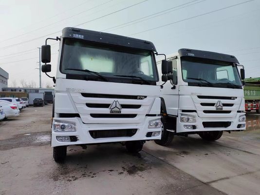 Sinotruck HOWO トラクター トラック 6*4 ホワイト 10ホイール