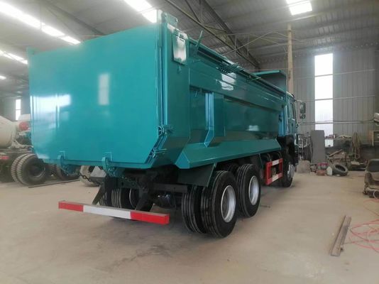 351-450hp マニュアルトランスミッション Sinotruck HOWO 6*4 U型パッキングボックス付きダンプトラック