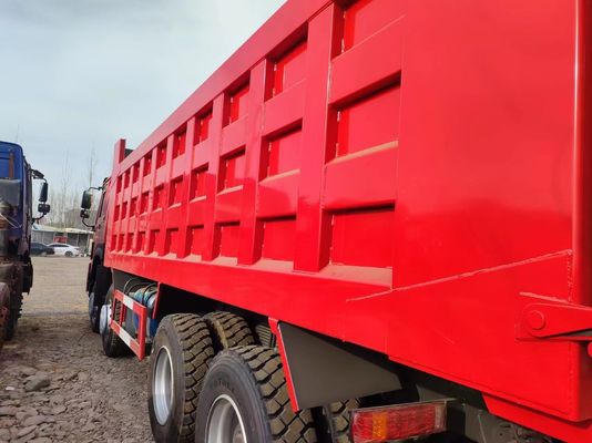 高容量 HOWO 6X4 重量ダンプトラック 18立方メートル 351-450馬力