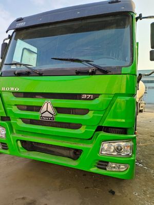 シノトルク HOWO 6*4 ダンプトラック 建設設備 80 トン トンパートラック 座席 ≤5