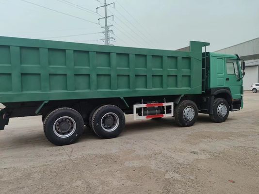 12 タイヤ Sinotruk HOWO 8*4 ダンプトラック 中古トラック 緑色 手動トランスミッション