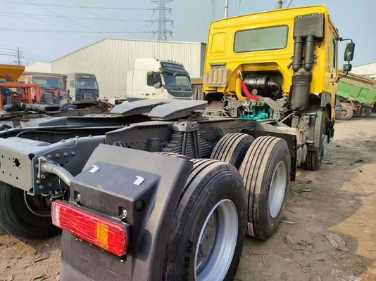8500*2496*3450mm Sinotruk HOWO 6*4 黄色 トラクター トラック トラックヘッド トラック