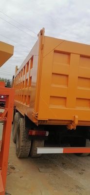 使用済み HOWO 6*4 10ホイラー 371HPダンプトラック 6-8L エンジン容量と10ホイール