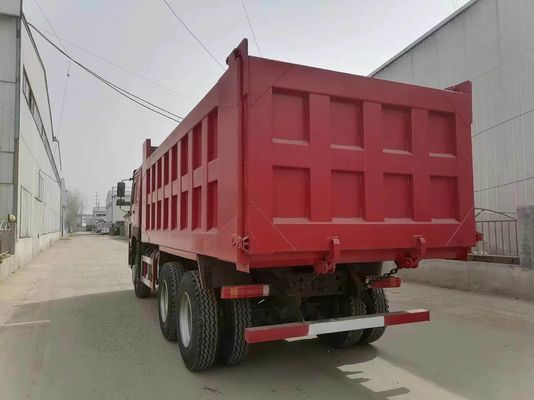 シノトルク HOWO 6X4 トラック 371HP 10 輪 6-8L エンジンの容量を持つ古用ダンプ トラック