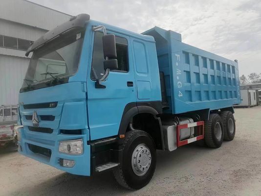 使用 HOWO 6X4 16 20 キュービックメートル 10 ホイール鉱山ダンプトラック