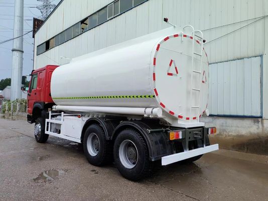 20000リットル 4コンパートメント HOWO 6X4 燃料タンク トラック 石油貯蔵
