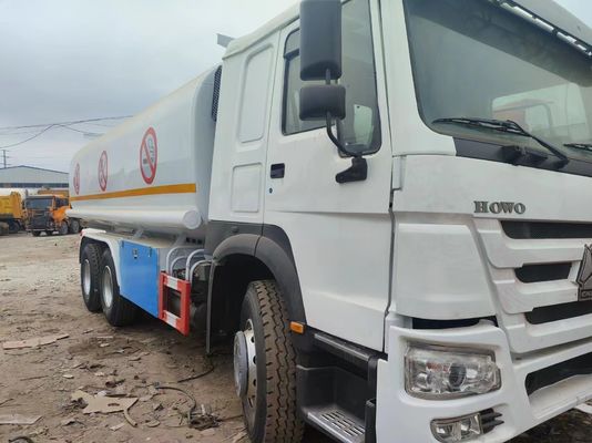 4-6L エンジン容量 6X4 炭酸鋼燃料タンカー トラック 石油ガス ディーゼル 25000リットル