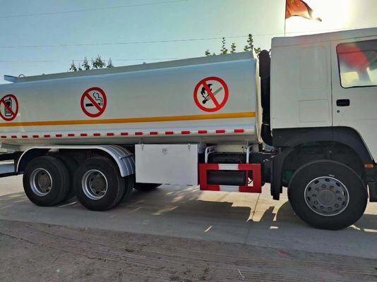 10350x2496x3048mm HOWO 6X4 燃料トラック 20000-25000リットル 燃料油タンク タンカー トラック