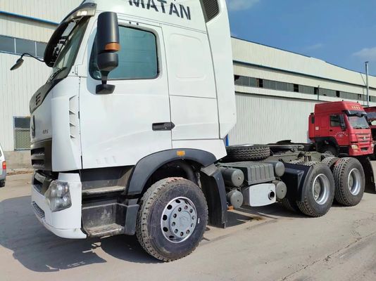 手動トランスミッション Sinotruk Howoa7 トラクター トラックヘッド