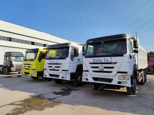 ホワイト HOWO 6*4 ダンプトラック 4-6L エンジン容量と顧客の要求