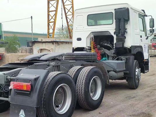Sinotruk HOWO 400HP トラクタートラック 海外コールセンター用 高馬力 &gt; 450hp