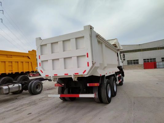 351-450hp 高容量半径タイヤ設計 HOWO 6*4 U型建設用ティッパートラック
