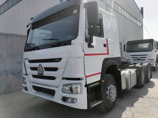 6800*2496*3100mm 高馬力 シノトラック HOWO 6*4 トラクター トラック GCC 認証