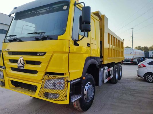 建設用ダンプトラック フロントリフティングスタイル HOWO 6*4 ティッパートラック 8500x2500x3600mm
