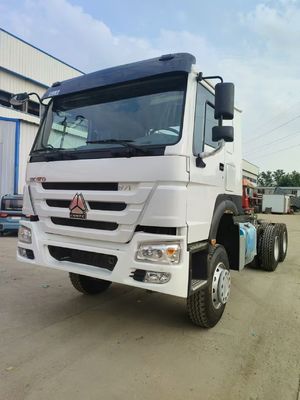 シノトラック HOWO 6*4 トラクター トラック ユーロ 3/4/5 ECE GCC ISO 手動トランスミッション