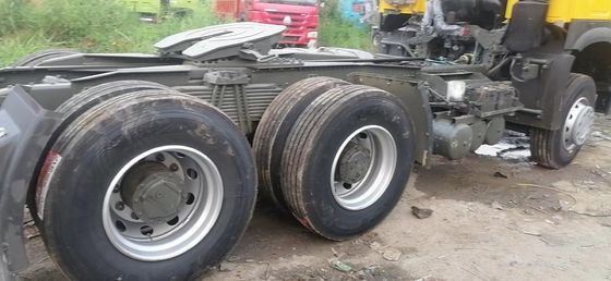 6X4 HOWO トラクタートラック 420HP 中古 トラクターヘッド と 351-450hp 馬力