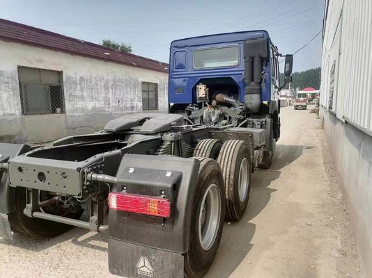 ブルー シノトルク HOWO 6X4 10 ホイール 強力な牽引能力を持つ二輪トラック