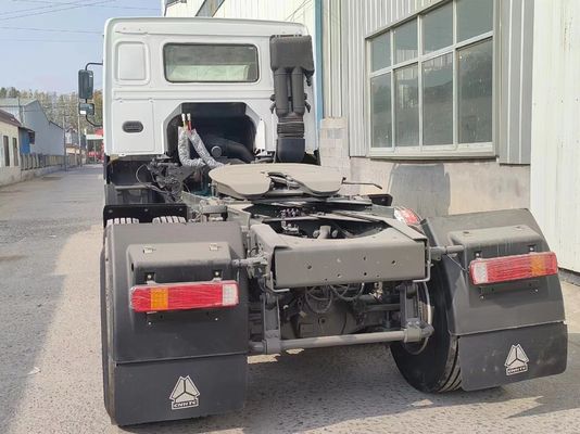 6-8L エンジン容量 HOWO T7 A7 FAW シトラック CNG トラクター トラック GCC タイヤ認証