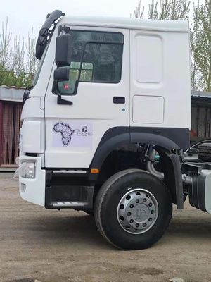Sinotruk HOWO 6X4 8X4 10/12 ホイール 371/380/420/400HP ダンプトラック