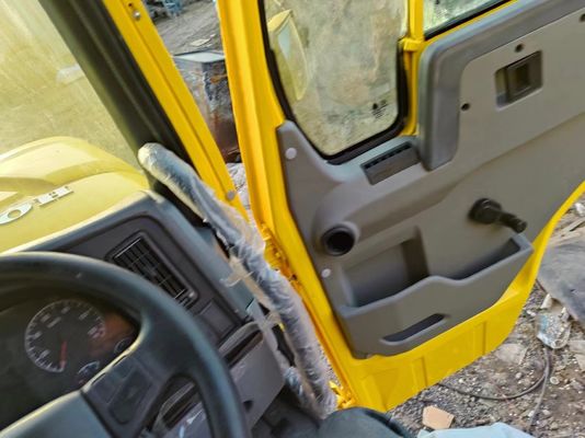 6*4 黄色 U型 傾斜式 トラック 右運転 建設用 ダンプ トラック HOWO シート ≤5