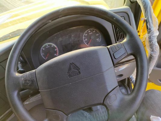 手動トランスミッション HOWO 6*4 右運転 U型ティッパートラック 建設用ダンプトラック