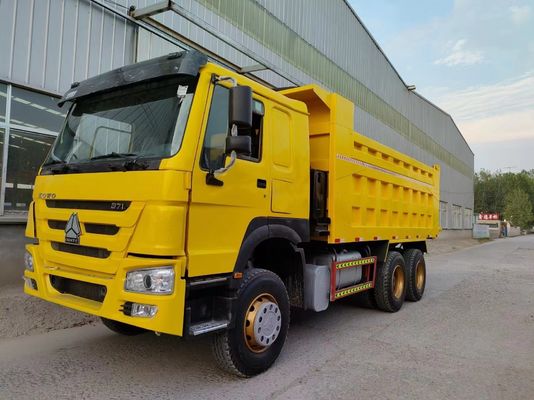 ホワイト HOWO 6*4 ダンプトラック ティッパートラック 放射線タイヤ設計 40-50t 建設