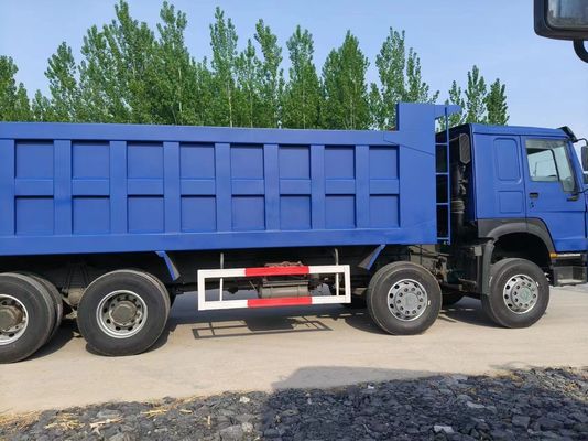 青色 中古 Sinotruk HOWO 8*4 ダンプトラック 6-8L エンジン容量と右手駆動