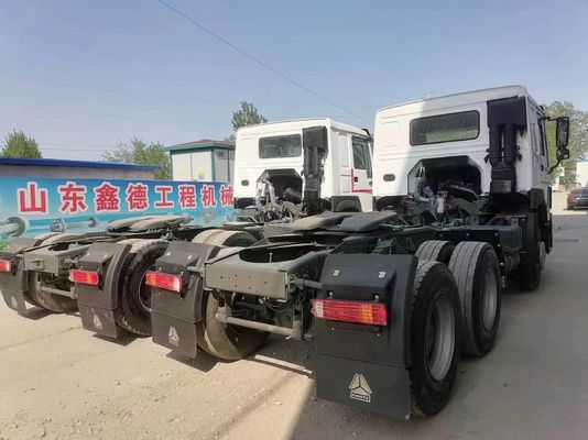 351-450hpの手頃な価格で HOWO 6X4 10 タイヤ トラクター トラック 420HP ユーロ3ディーゼル