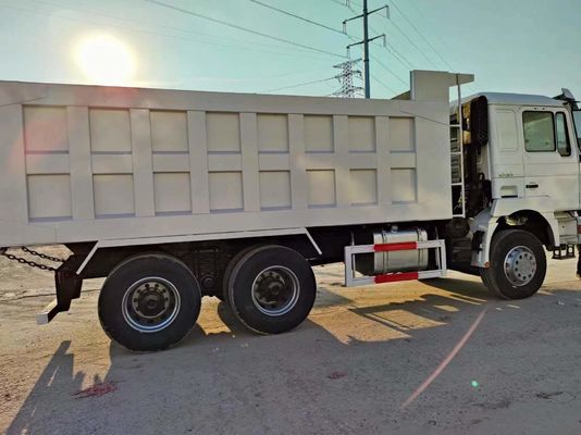 ラジアルタイヤデザイン シャックマン 6×4 F3000 傾斜トラック 鉱山用ダンプトラック