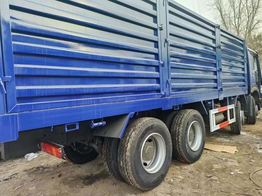 Sinotruck HOWO Blue 8*4 ボックス トラック 10タイヤ 中古 トラック 6×4駆動ホイール